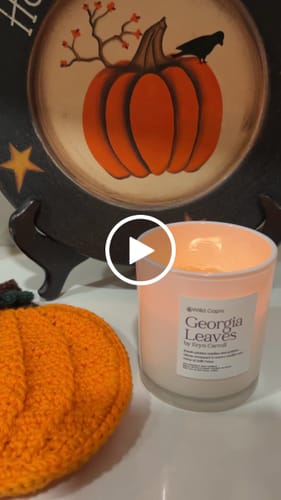 Customer video review of Georgia Leaves Candle by Eryn Carroll