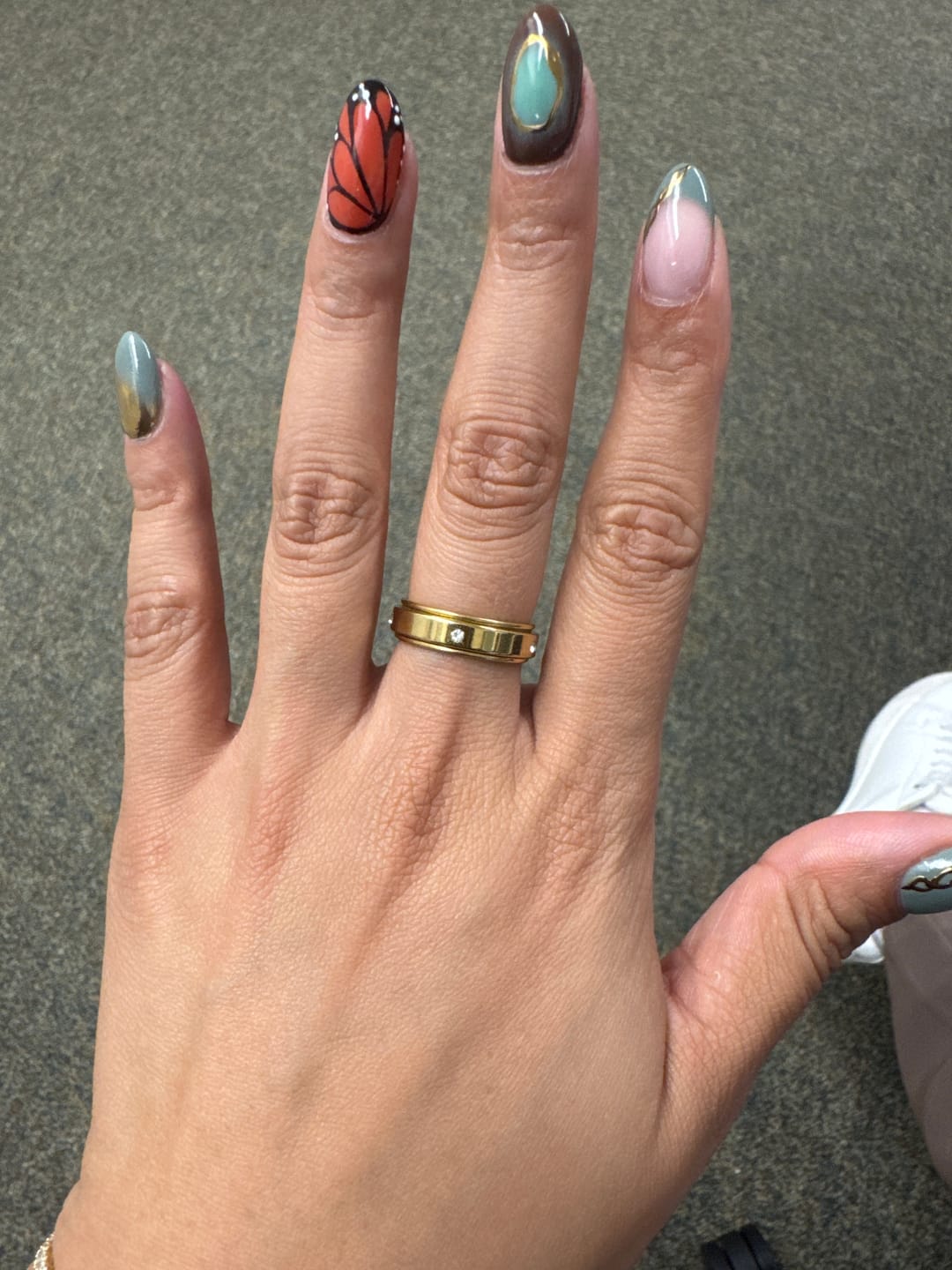 Customer photo review of Spins Love Ring (Bundle)
