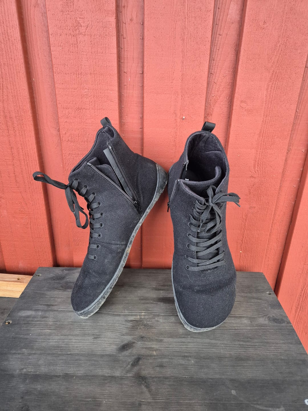 Customer photo review of Vaistoa Tunto 2 -paljasjalkatennarit