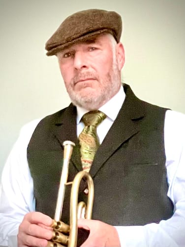 Customer photo review of Barry. Wang Paisley Tie Silk Green Red Black Necktie Handkerchief Cufflinks Set for Business