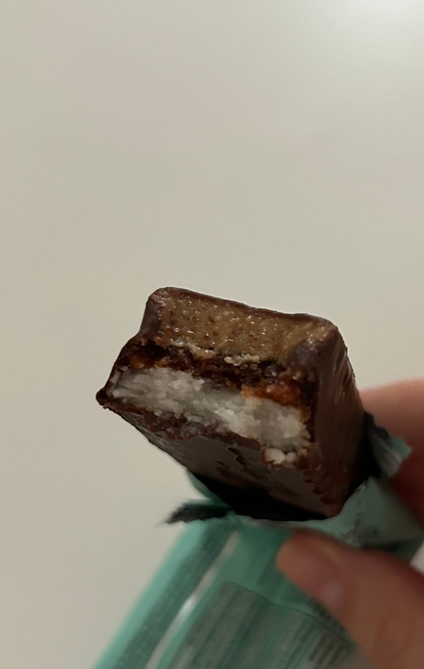 Customer photo review of Coconut cookie + Almond x10 шт.
