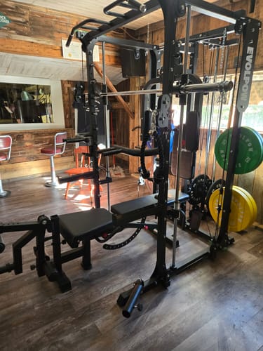 Customer photo review of EVOLPOW M2A Brute All-in-One Smith Machine Home Gym Package
