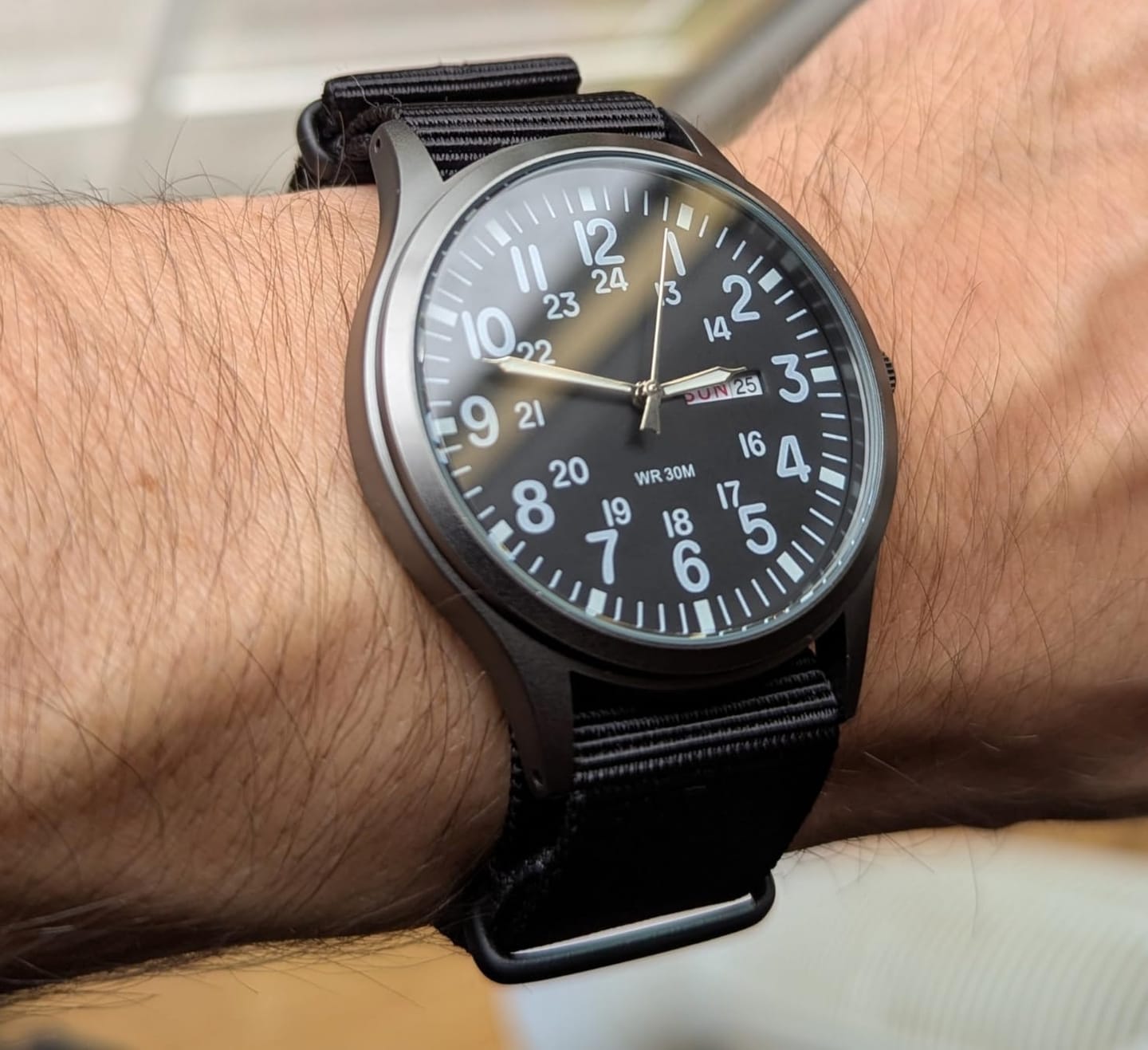 Customer photo review of Durable men's outdoor watch – waterproof, scratch-resistant design, for adventure