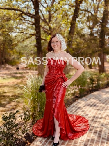 Customer photo review of Ruched Trumpet Mermaid Red Sequin Sweetheart Prom Dress