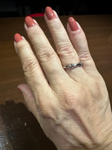 Customer photo review of Anillo Con Tres Mini Argollas