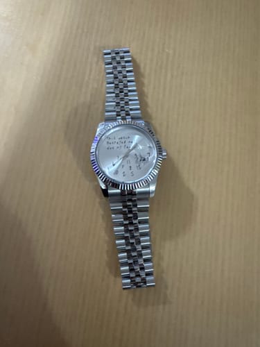 Customer photo review of EONDATE CLASSIC WATCH