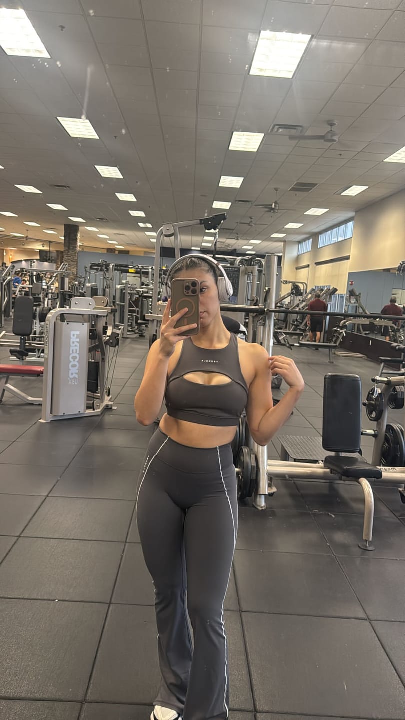 Customer photo review of W365 - Elevate cut-out bra