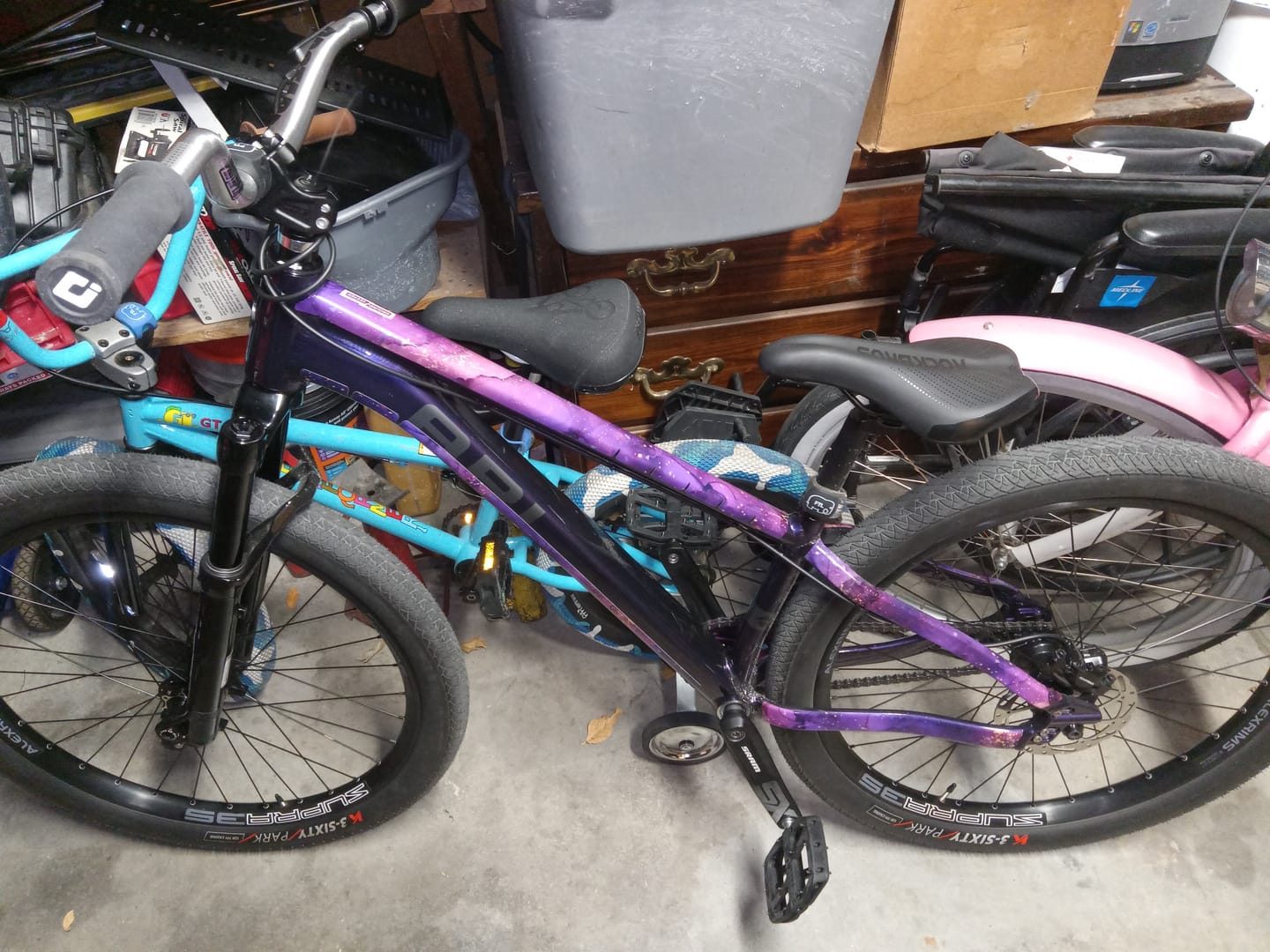 Customer photo review of Euphoria Frame Keeper
