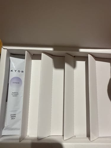 Customer photo review of OUTGLOW - Radiance Tri-Factor™ Jelly