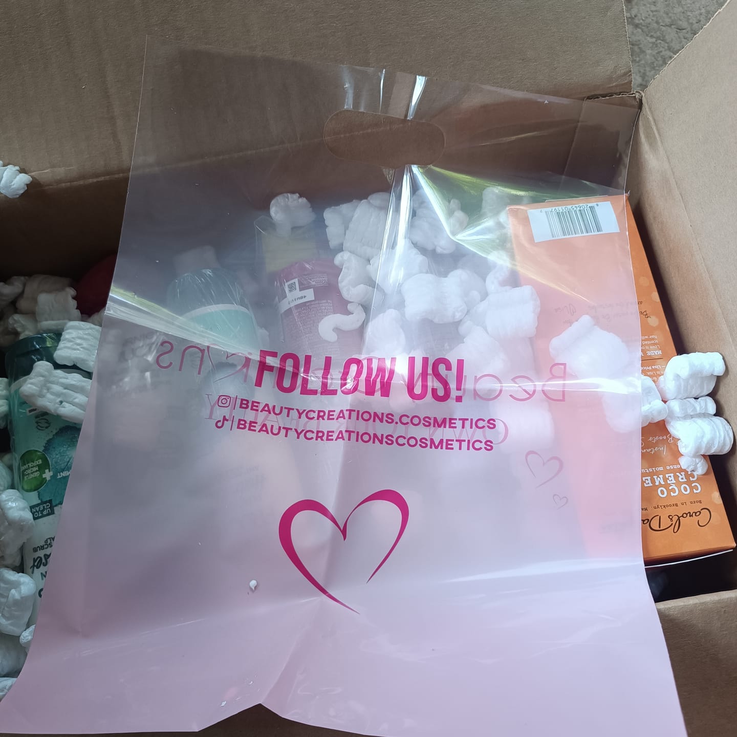 Customer photo review of Caja Mixta al por Mayor Surtido Garnier - Venta al por Mayor 17 Unidades (GARNIERBOX)