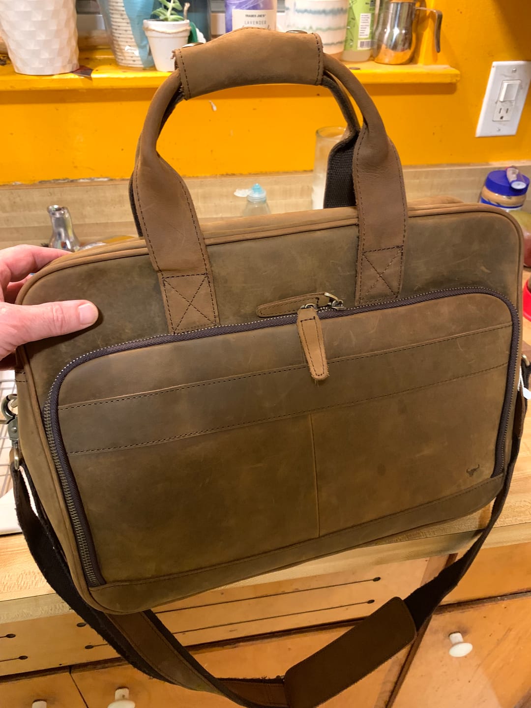 Customer photo review of Cleveland Leather Business Laptop Bag