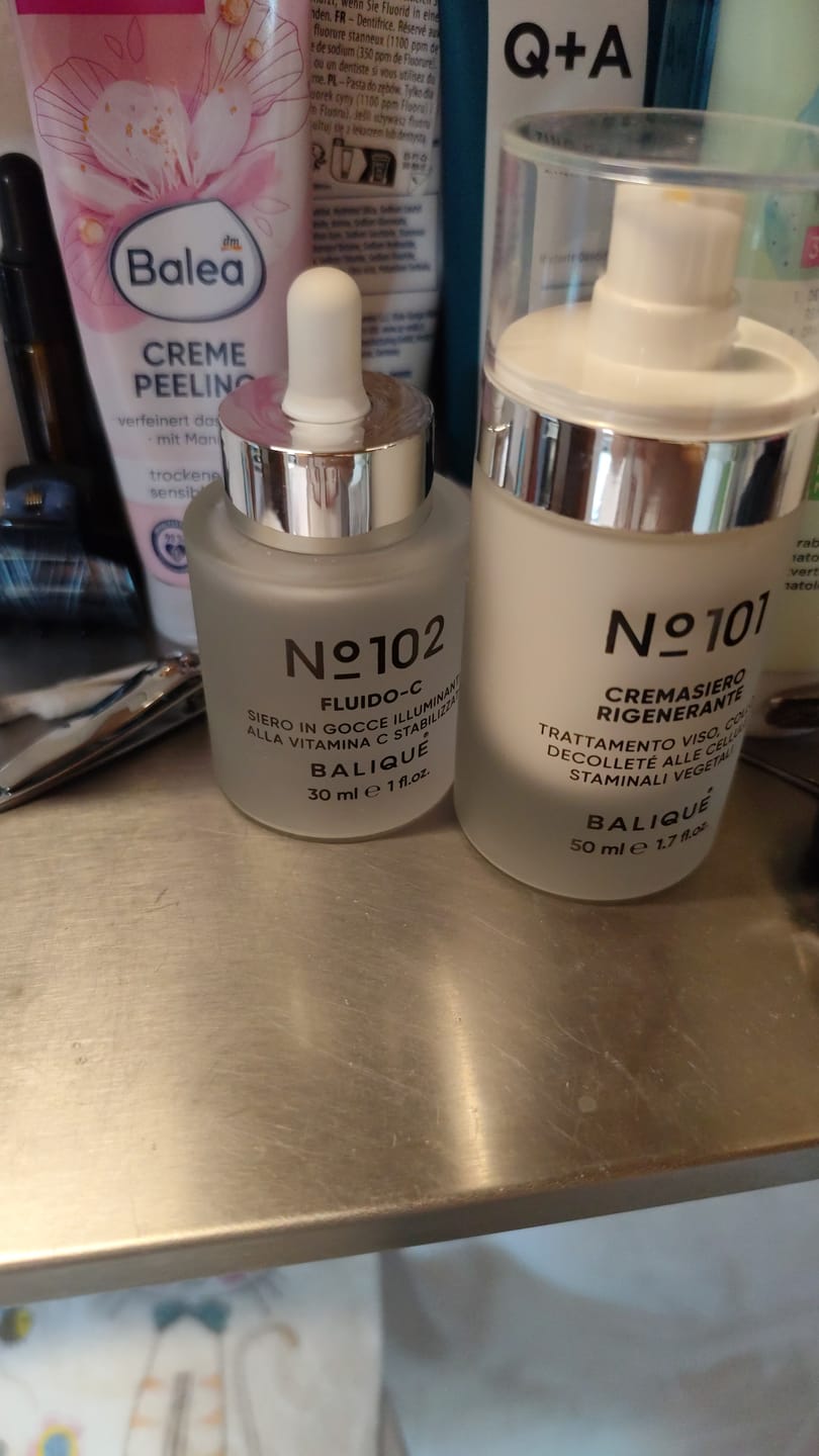 Customer photo review of N°101 - CREMASIERO RIGENERANTE - Viso, Collo e Decolleté