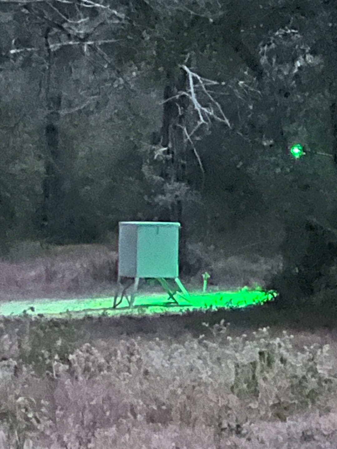 Customer photo review of Solar Green Light for Hunting Hogs Deer,Fish light -15,000lumens