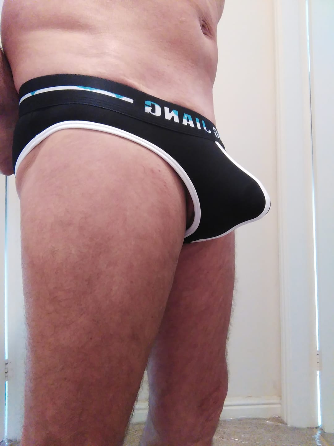 Customer photo review of 3 Pack Men's Seamless Ice Silk Comfy Underwear