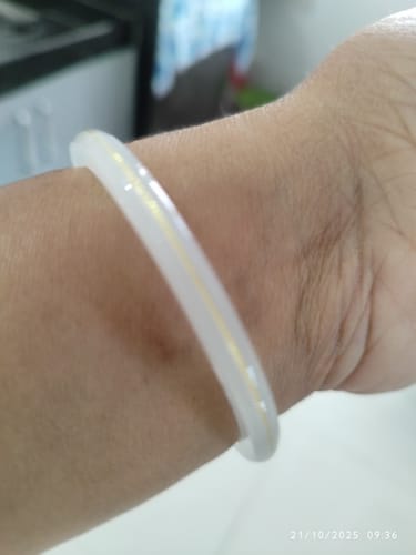 Customer photo review of Off white - An Ultimate Bangle's Beauty