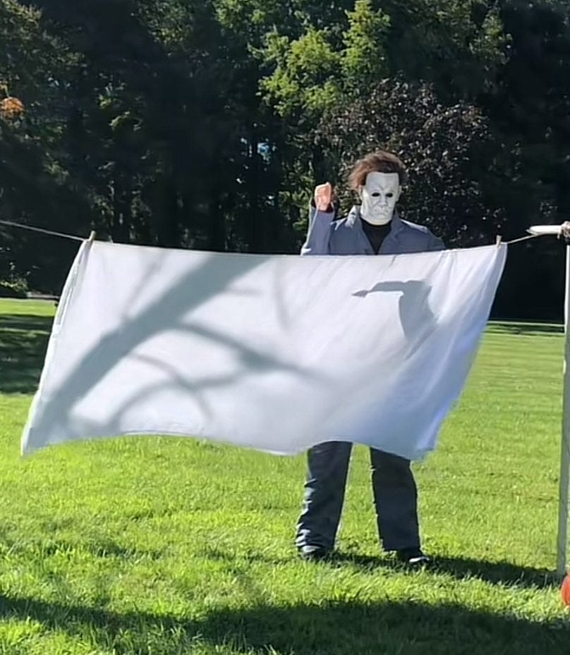 Customer photo review of Authentic Michael Myers Halloween Costume for Adults with Realistic Mask - Perfect for Cosplay and Horror-Themed Events