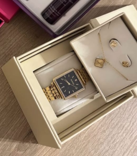 Customer photo review of Flora Gold Set
