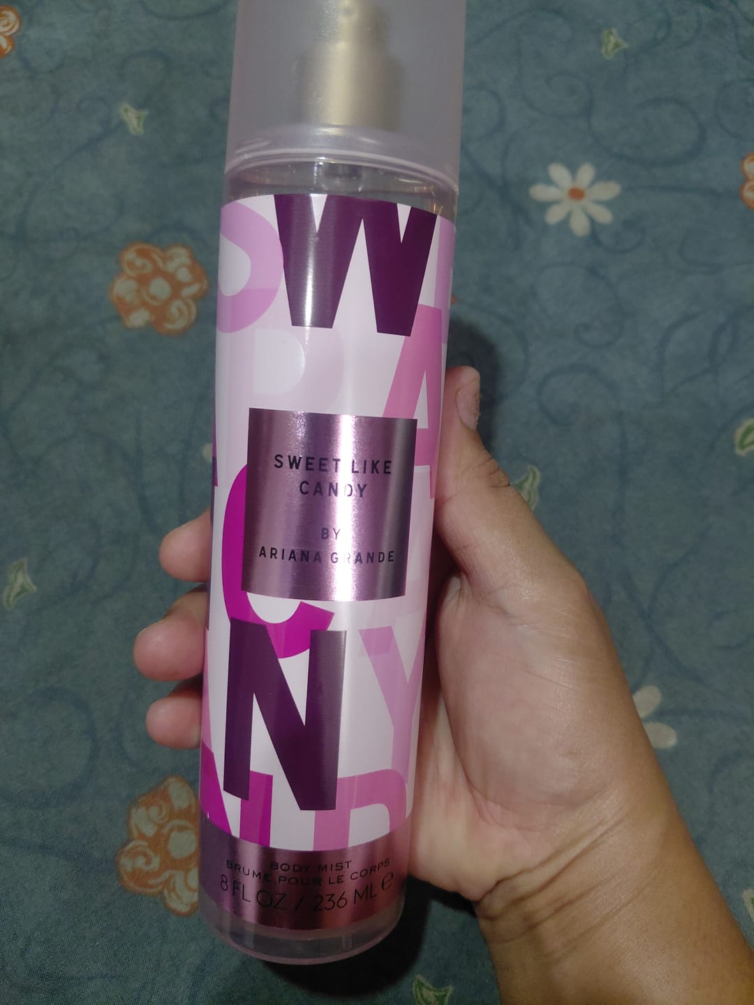 Customer photo review of Ariana Grande Sweet Like Candy Mist 236ml