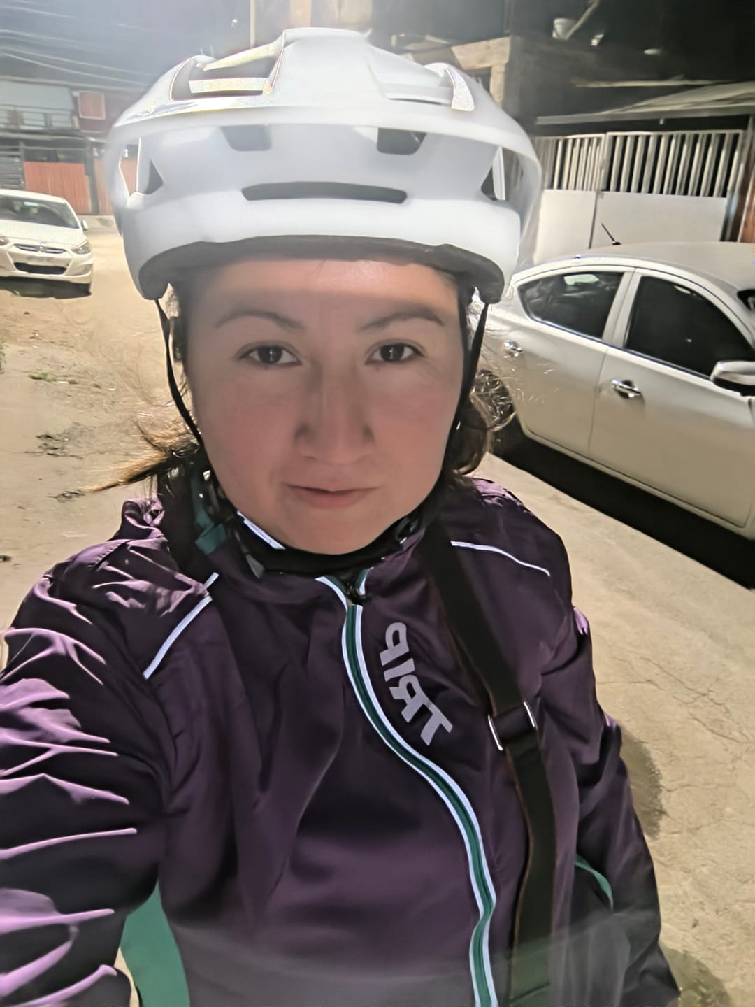 Customer photo review of CORTAVIENTO TRIP PURPLE/BLUE