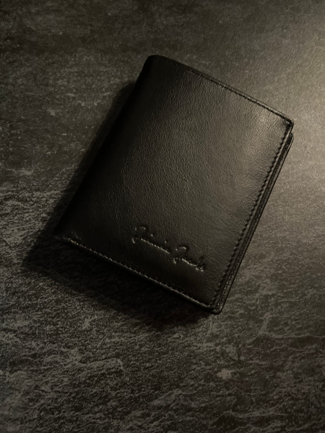 Customer photo review of Slimstar - slim wallet with large coin pocket