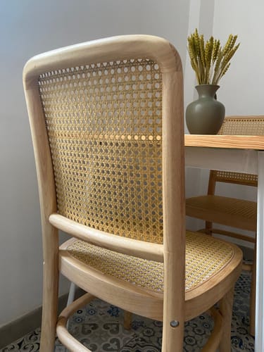 Customer photo review of CARACAS - Lot de 2 chaises en bois massif et rotin naturel