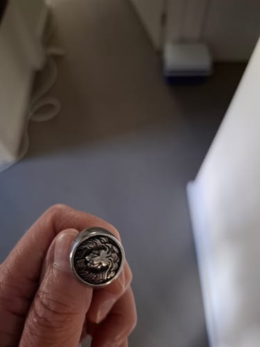 Customer photo review of Leo Ring (Silver)