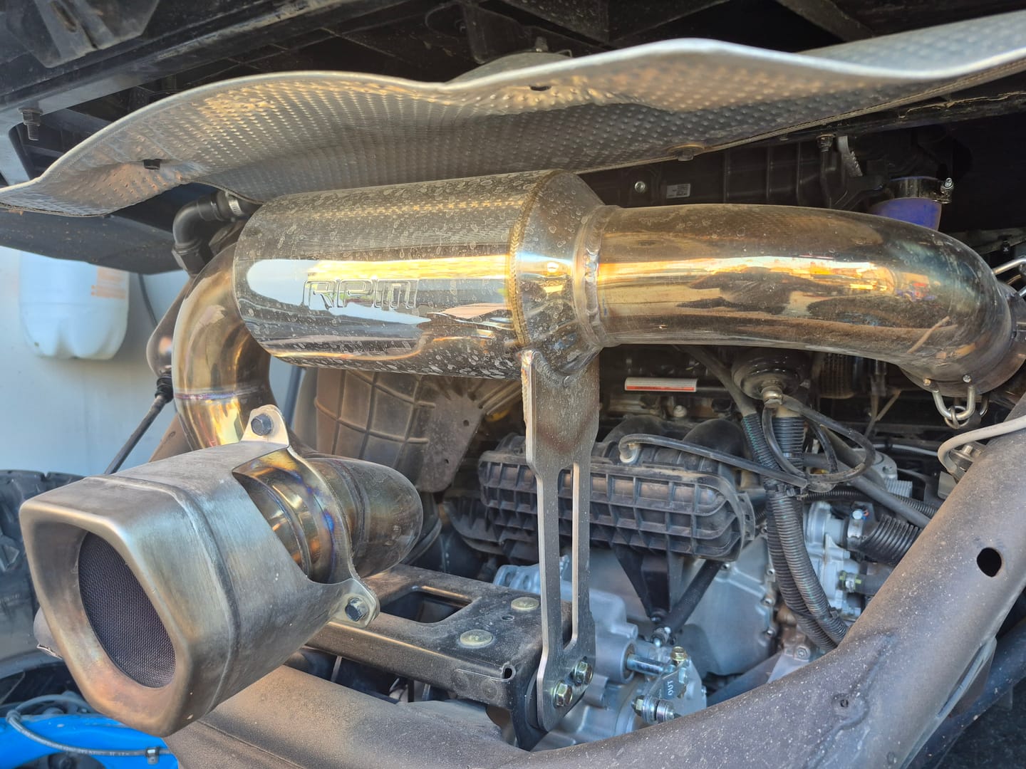 Customer photo review of RPM Can-Am Maverick X3 Full Silicone Charge Tubes Kit R & RR
