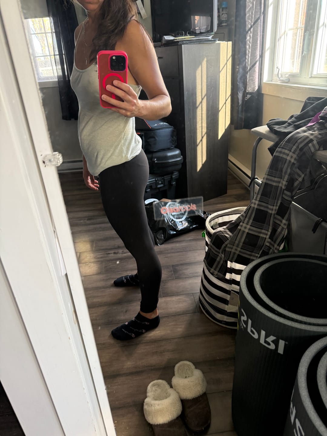 Customer photo review of OASIS LEGGINGS