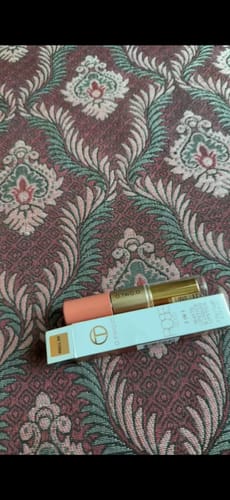 Customer photo review of O.TWO.O ROSE GOLD 2 IN 1 LIPSTICK AND LIPGLOSS