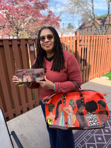 Customer photo review of Squad Espresso Brown Cosmetic Bag