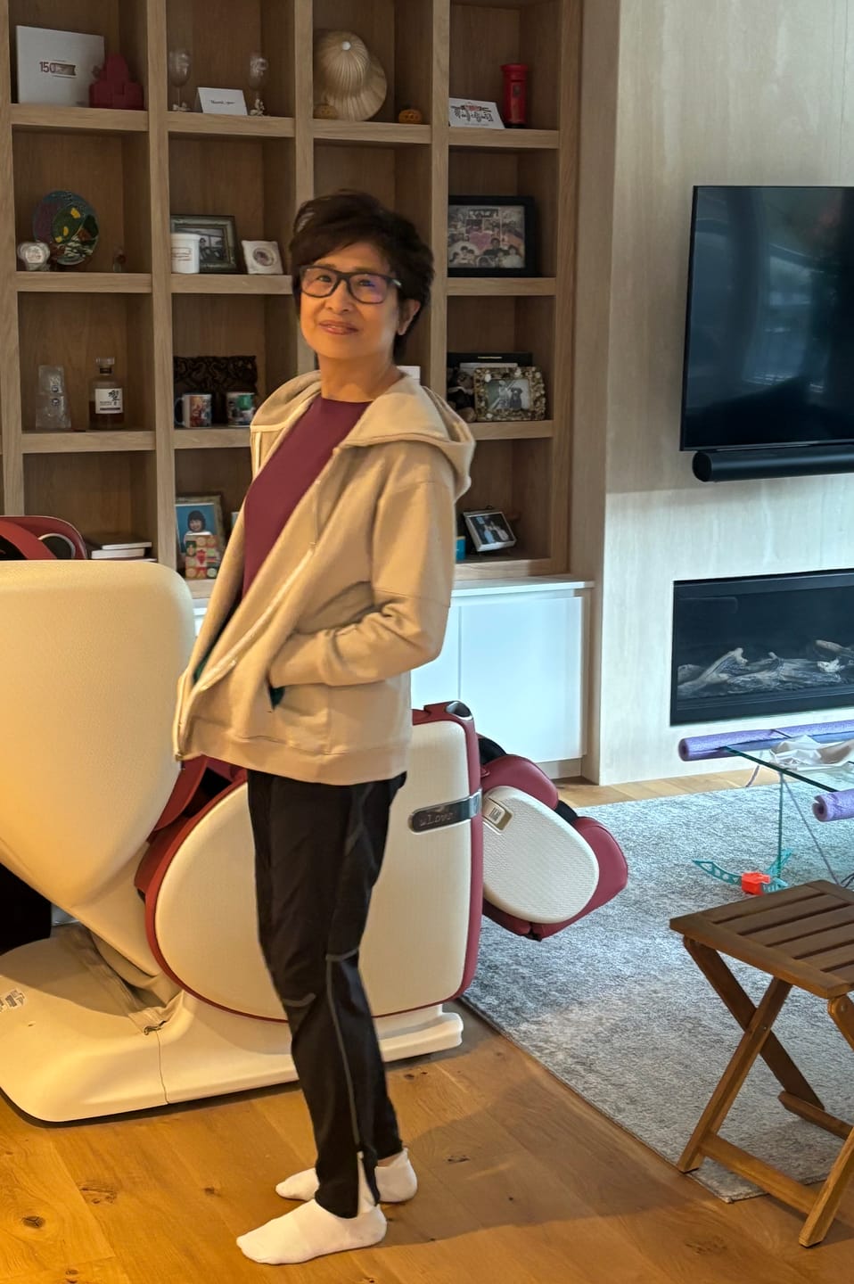 Customer photo review of Heavyweight Full Zip Hoodie