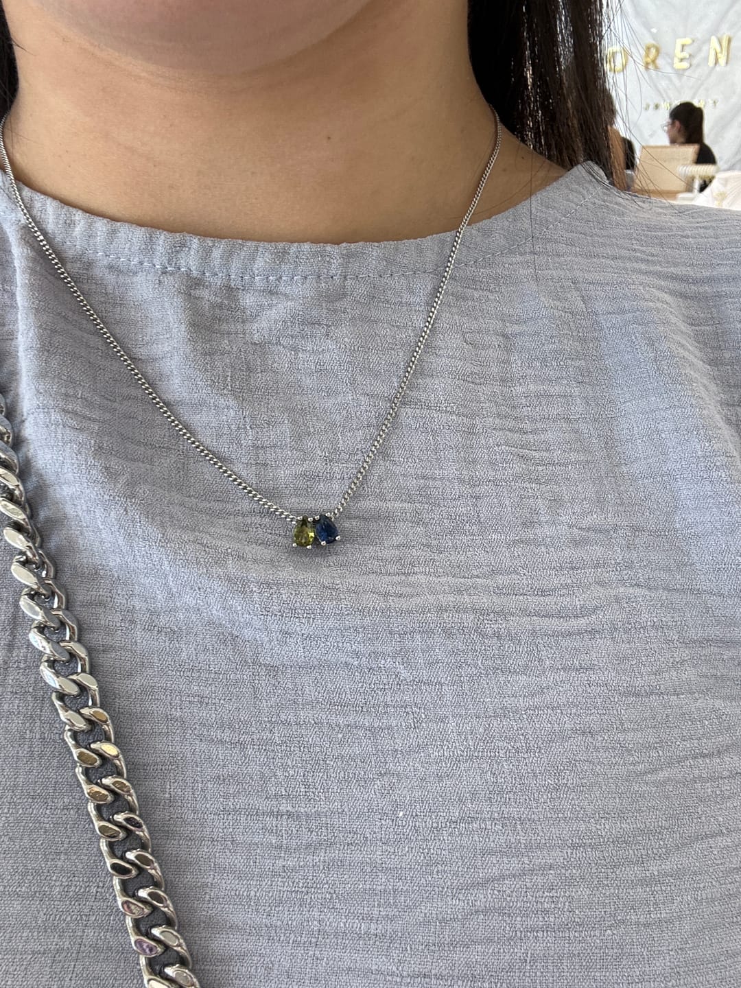 Customer photo review of Personaliza Tu Collar Birthstone Gota Plateado