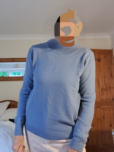Customer photo review of Denim Blue Cashmere Crew Neck Jumper Large