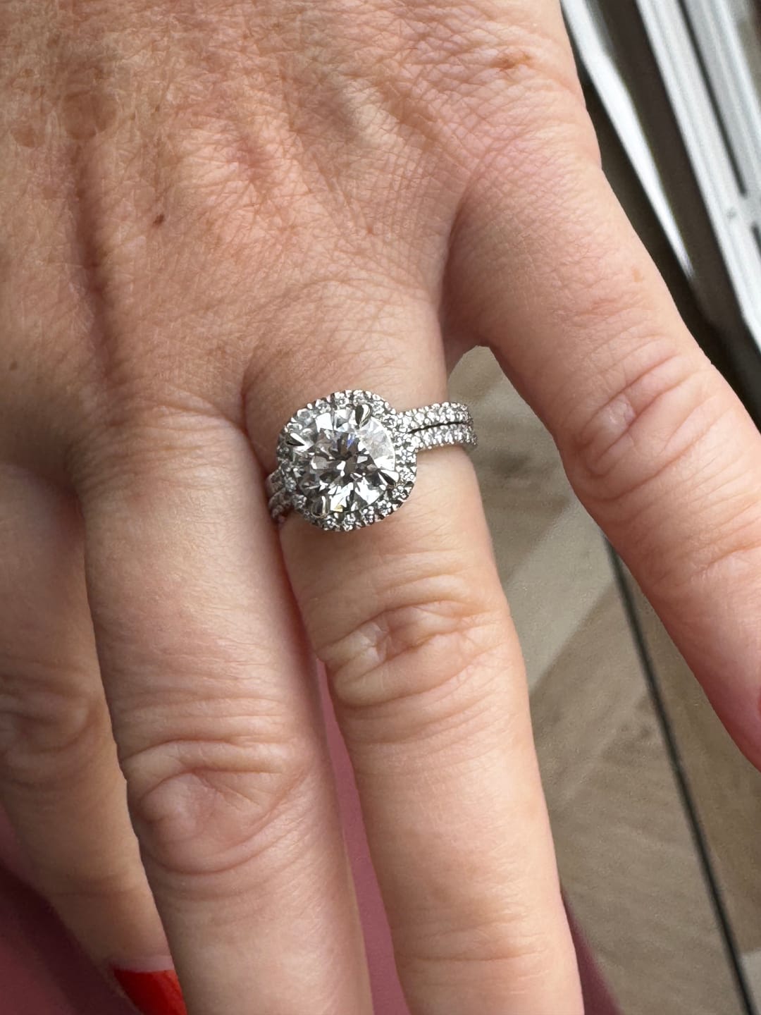 Customer photo review of 1.15-6.65 CT Round Cut Diamonds - Bridal Set