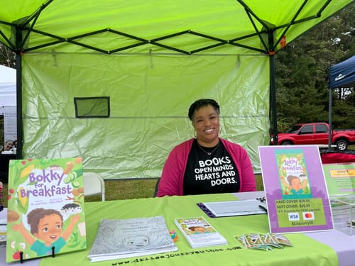 Customer photo review of Books Open Minds Unisex Premium T-Shirt