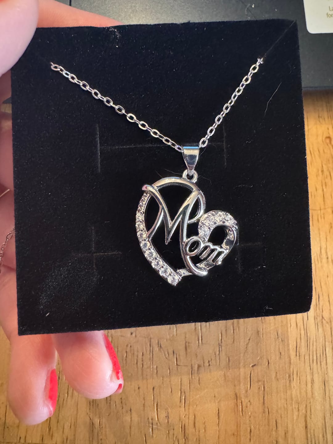 Customer photo review of Mom 18k White Gold Plated Necklaces with Swarovski Crystals and Message Card