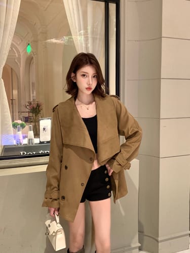 Customer photo review of IAMXIAA High Waist Button Detail Mini Shorts in Black