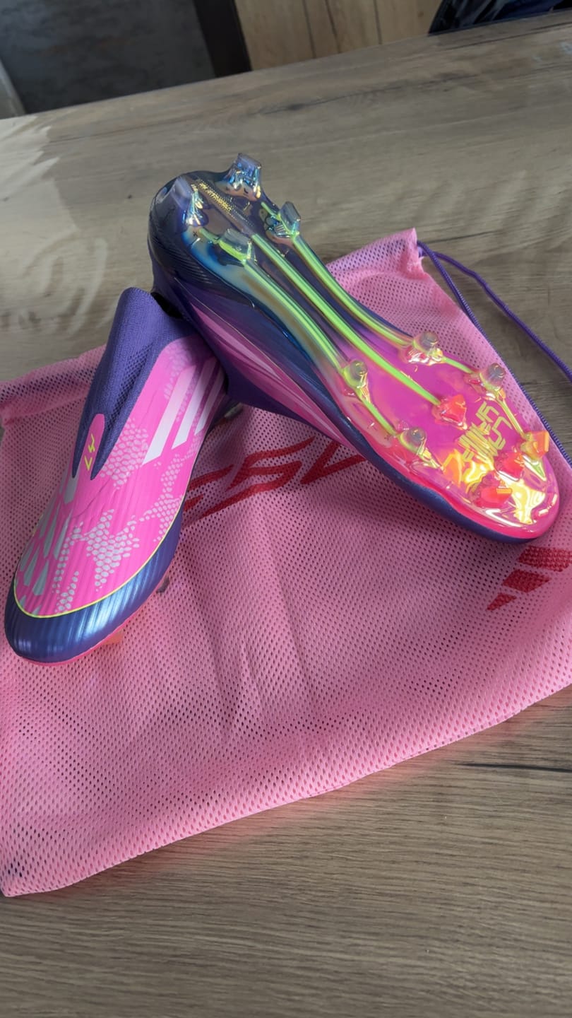Customer photo review of F50 Laceless Lamine Yamal 2 - Violet/Rose/Jaune Fluo