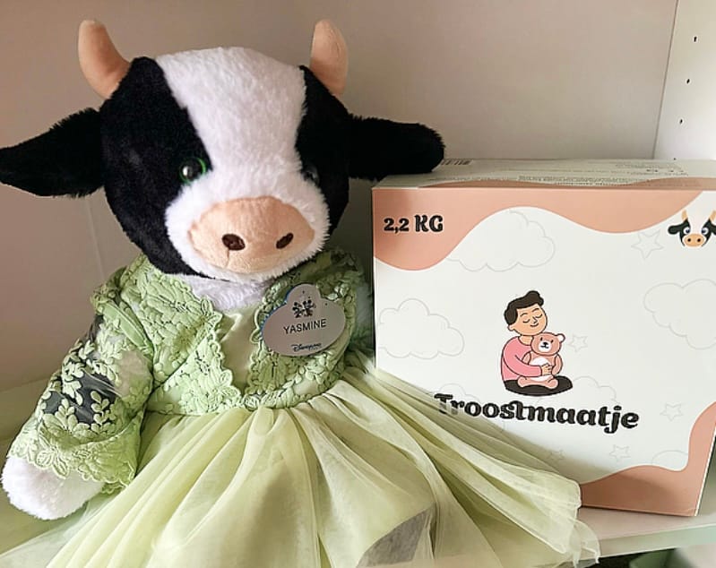 Customer photo review of (Pre-order) Verzwaringsknuffel Koe 2,2 kg + Gratis Pittenzakje