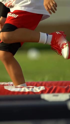 Customer photo review of Sonic the Hedgehog Football Gloves - VPS5 by Phenom Elite