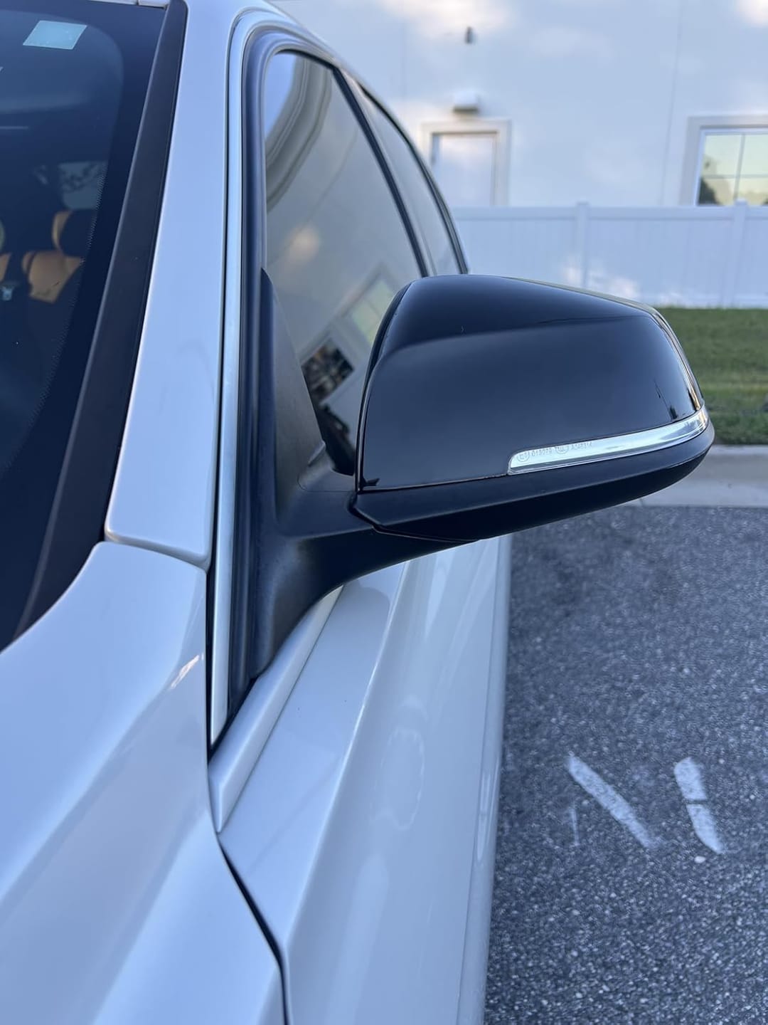 Customer photo review of Door Mirror Covers Caps Replacement for BMW F20 F22 F23 F30 F31 F32 F33 F36 F87 M2 X1 E84 - Piano Black Rearview Side Mirror Trim