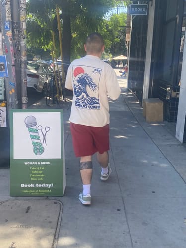 Customer photo review of GREATWAVE (LIMITED EDITION) VINTAGE BOX TEE