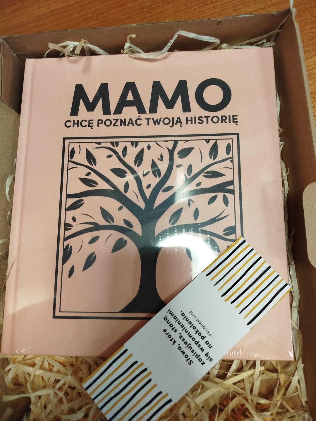Customer photo review of MAMO chcę poznać Twoją historię - Książka na Pokolenia