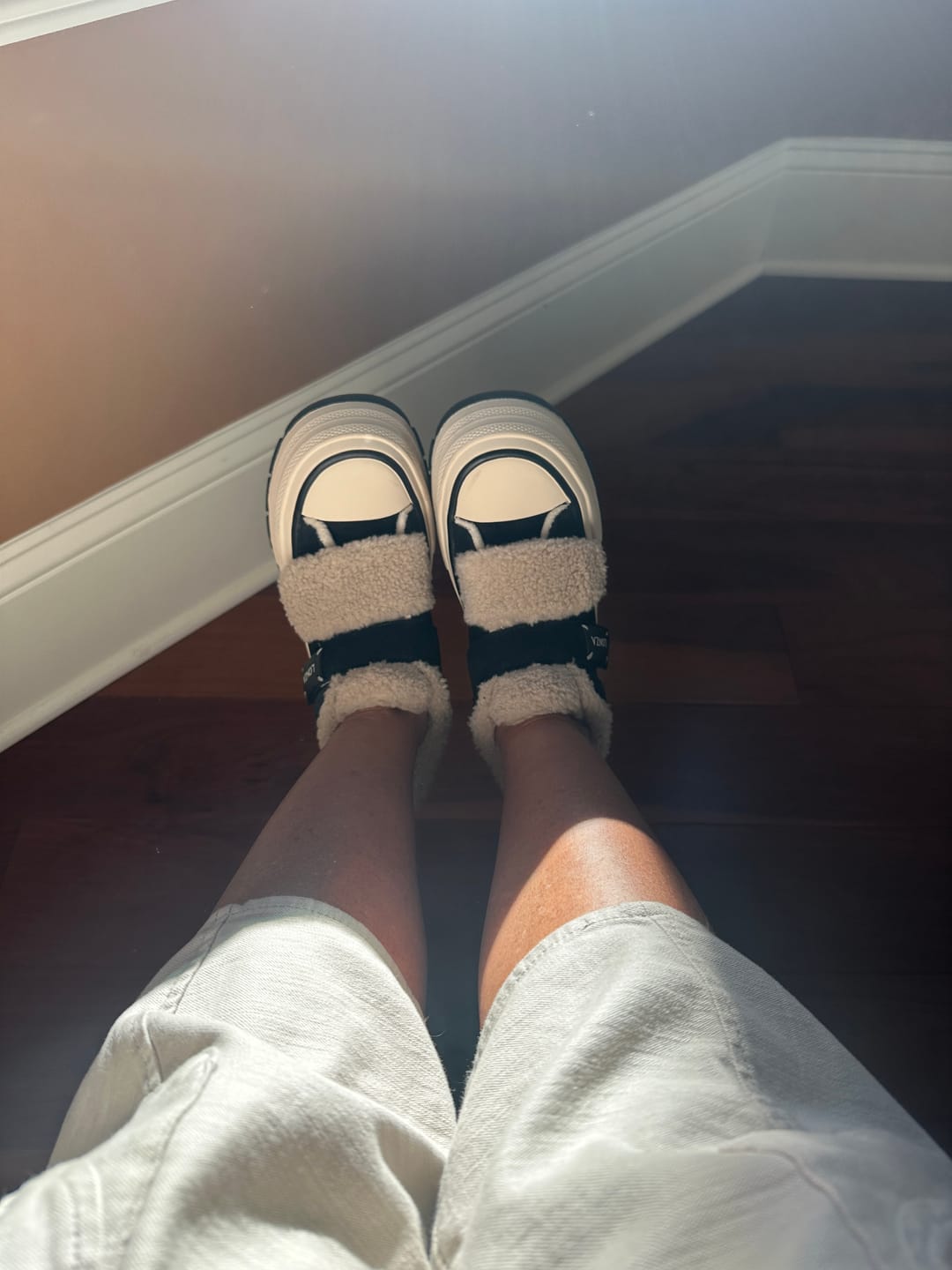 Customer photo review of Glissane Black