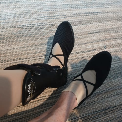 Customer photo review of Black Elan SS