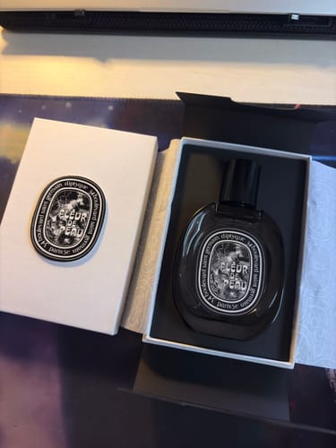 Customer photo review of Diptyque Fleur De Peau EDP 75ml