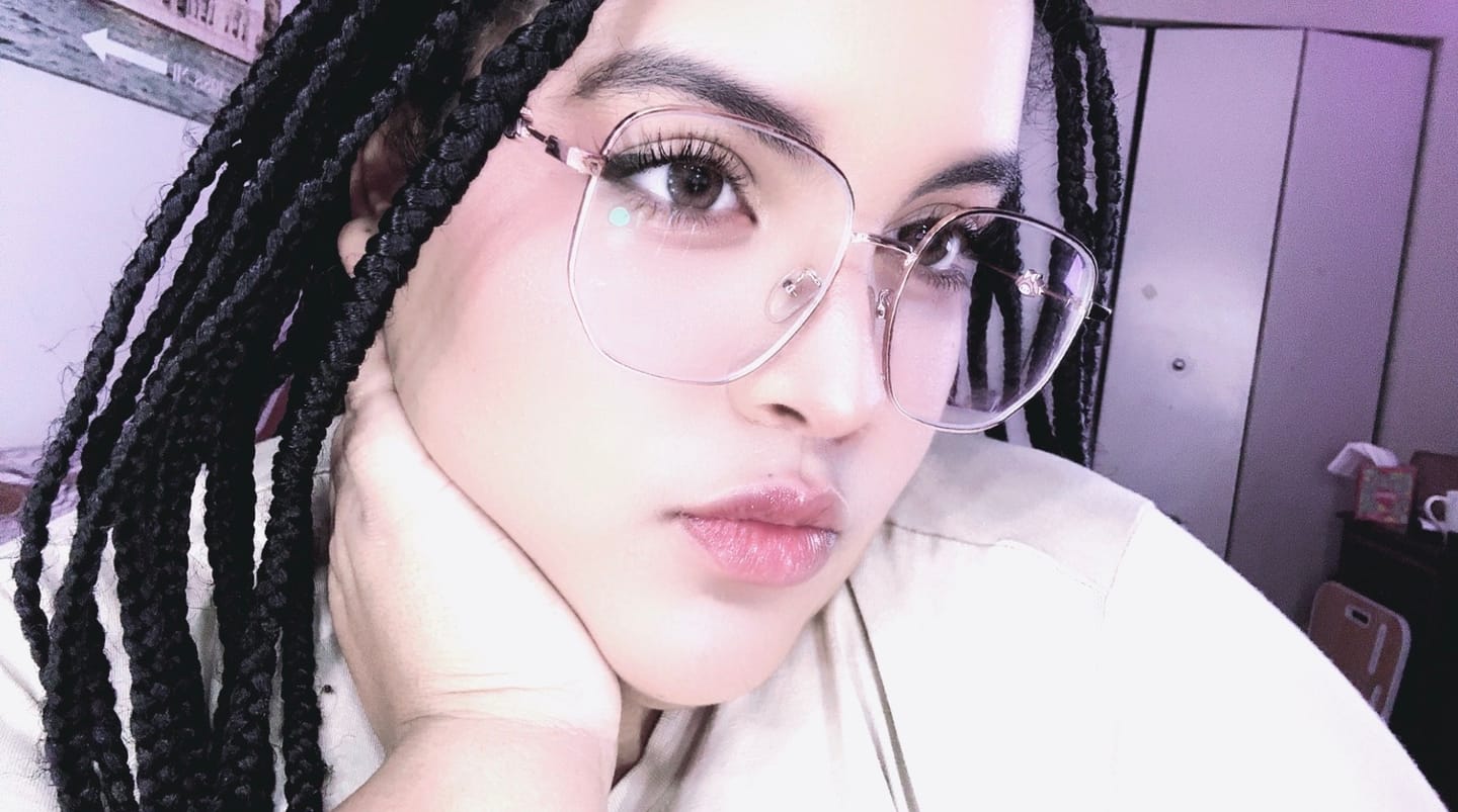 Customer photo review of Melly Eyeglasses