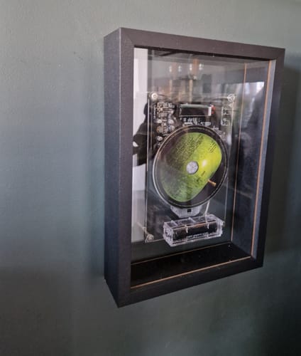 Customer photo review of M1 Music Frame CD Player