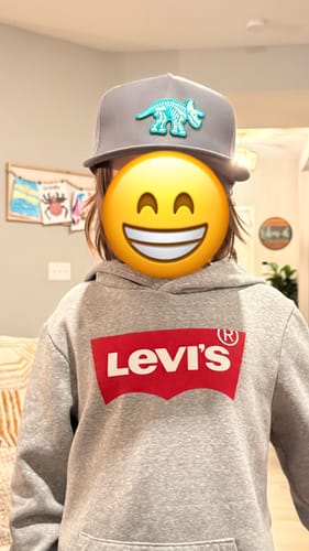 Customer photo review of Triceraputts Hat