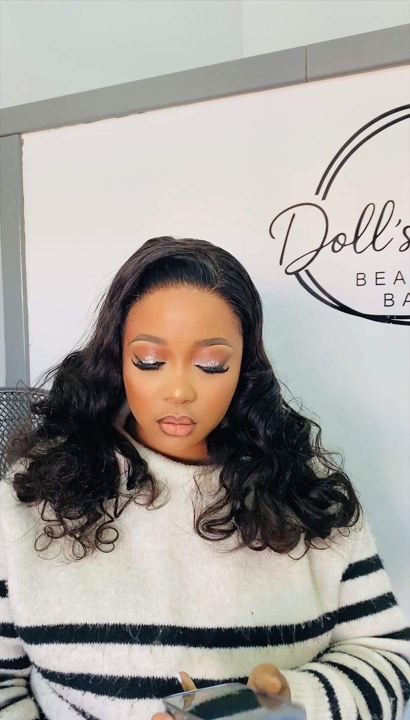 Customer photo review of Wear And Go Pre -Bleached Double Drawn Straight 16 - 30 Inch Wigs